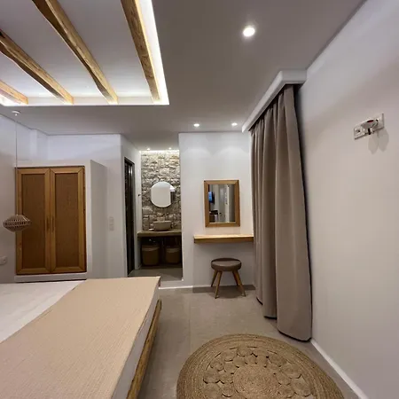 Pyrgianos - Private Plunge Pool